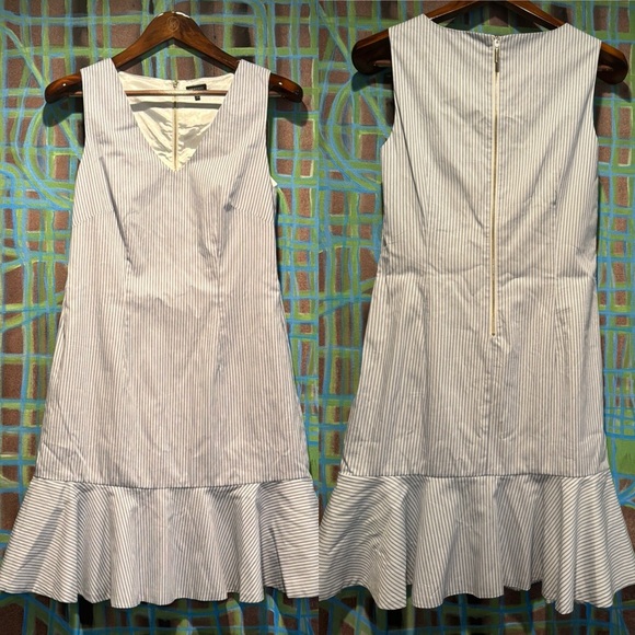 Vertigo Paris Dresses & Skirts - Vertigo collection pin striped sleeveless ruffle bottom dress w exposed zipper S